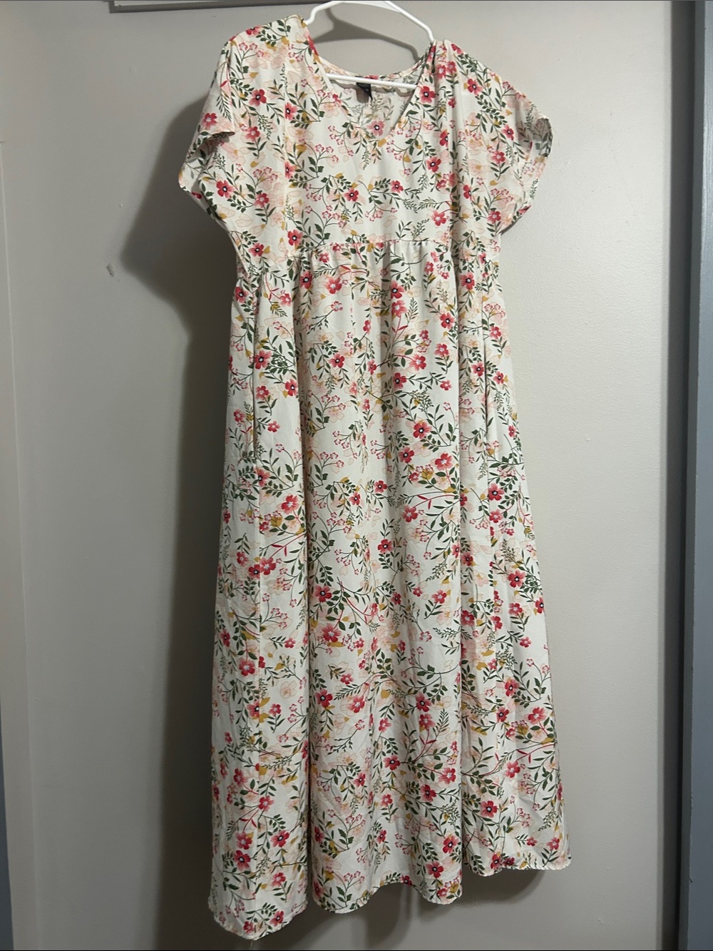 SHEIN Cream Maxi Dress with Pink and Green Floral Print